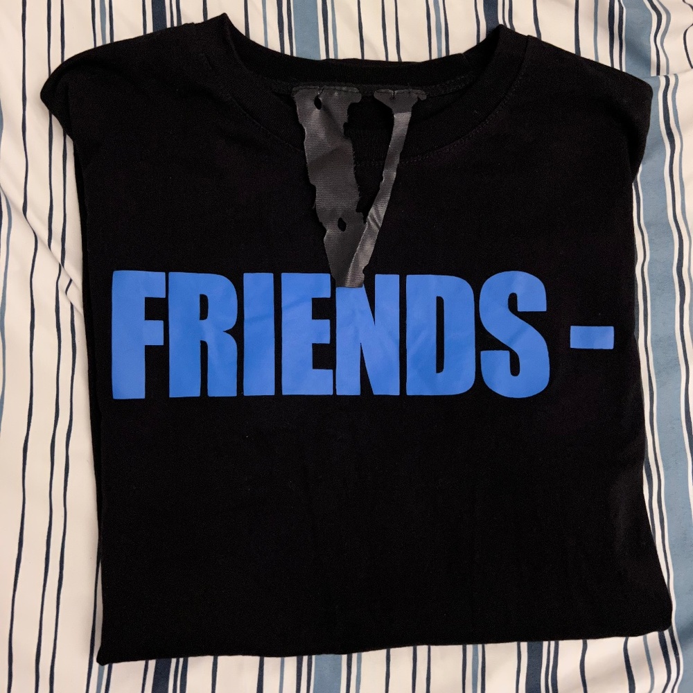 Men Vlone Shirt Size Medium